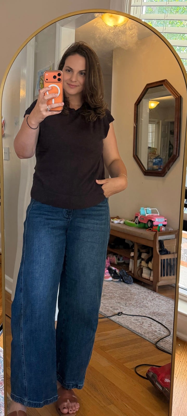 Amy sharing a casual everyday look